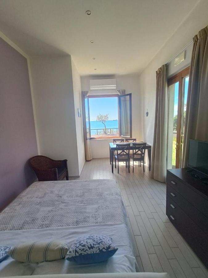 Cala Dei Mori Aparthotel Livorno Eksteriør bilde