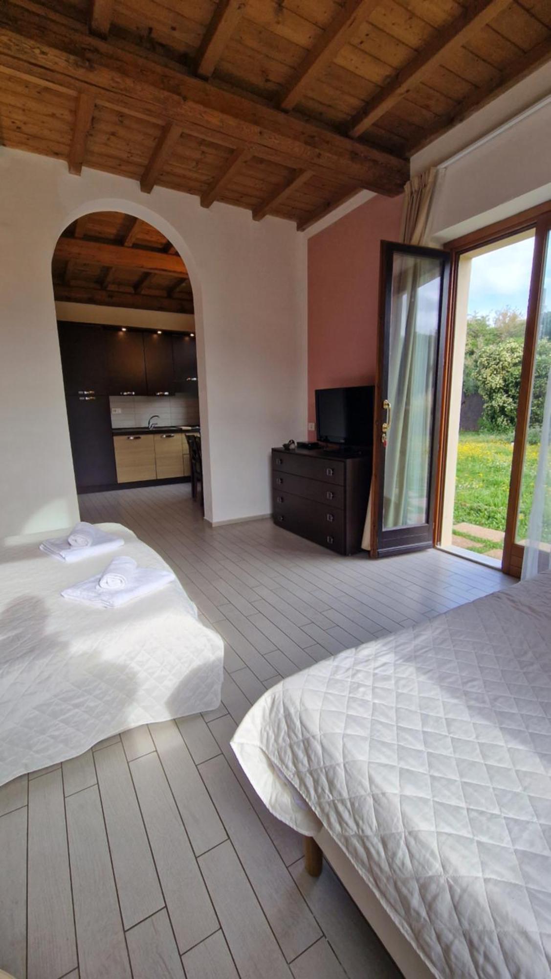 Cala Dei Mori Aparthotel Livorno Eksteriør bilde